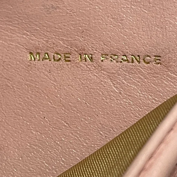 CHANEL Caviar Pink Wallet with Dusty and Box - Picture 14 of 16